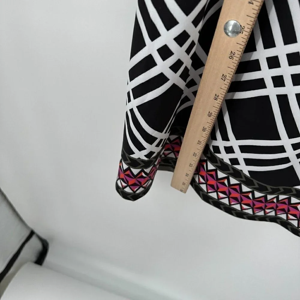 Tracy Negoshian Womens Dress Medium V Neck Multi Color 3/4 Sleeves Geometric